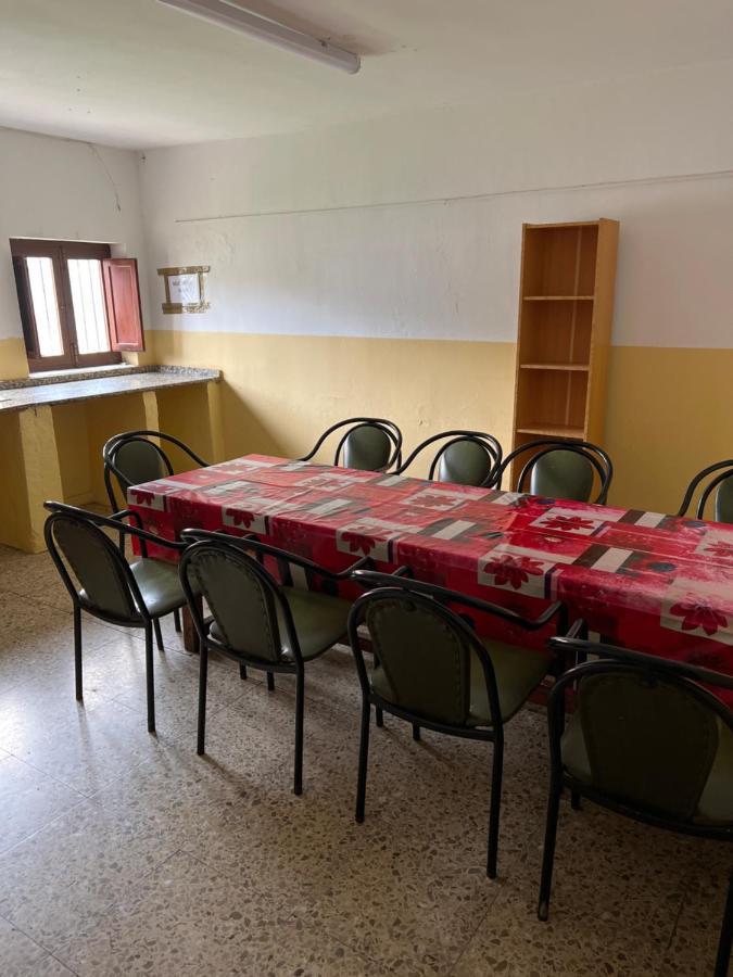 Albergue Municipal Hostel San Martin del Camino Ngoại thất bức ảnh